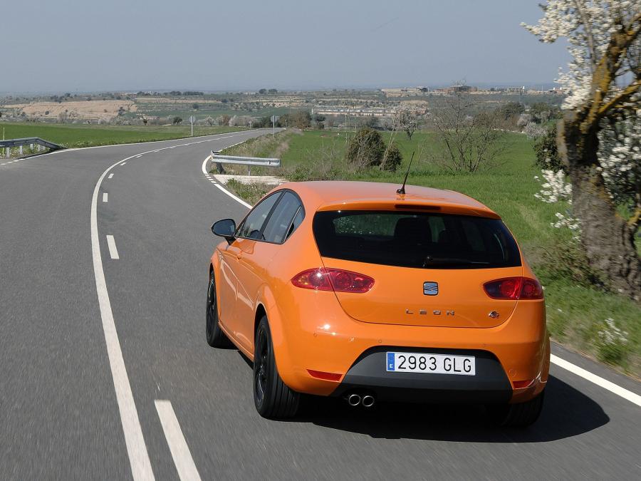  Seat Leon FR 2009 года  (фото 4 из 42)